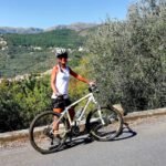 Nicole mit dem Bike in Ligurien in Bella-Liguria